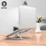 پایه نگهدارنده تاشو لپ تاپ برند گرین لاین مدل Folding Laptop Stand یک وسیله برای کاربردی برای استفاده شما عزیزان در محل کار و خانه